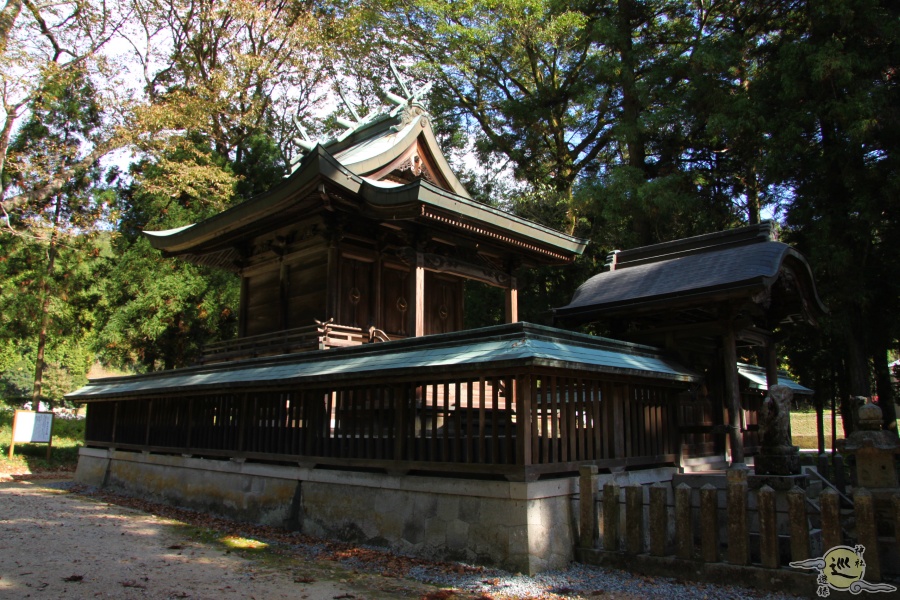 田川神社 本殿
