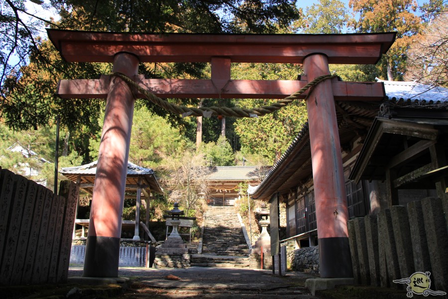 鞆淵八幡神社