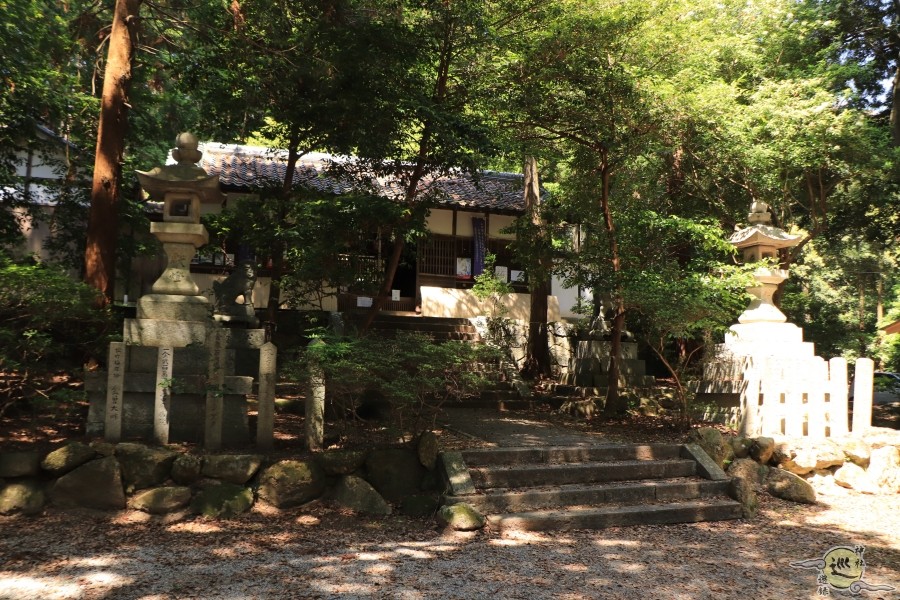 当麻山口神社