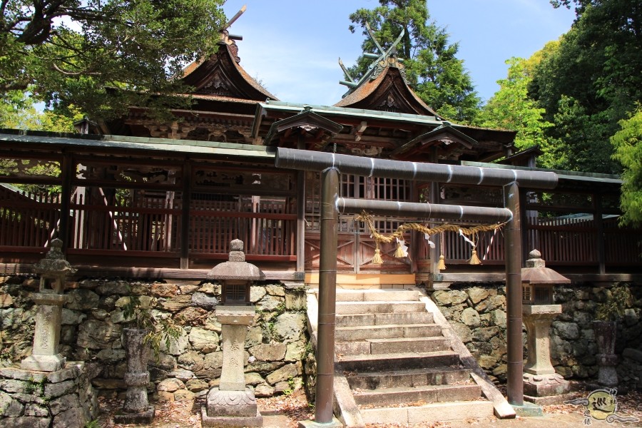 波宝神社